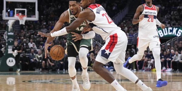 字母哥37分14板5助库兹马12分 雄鹿大胜奇才