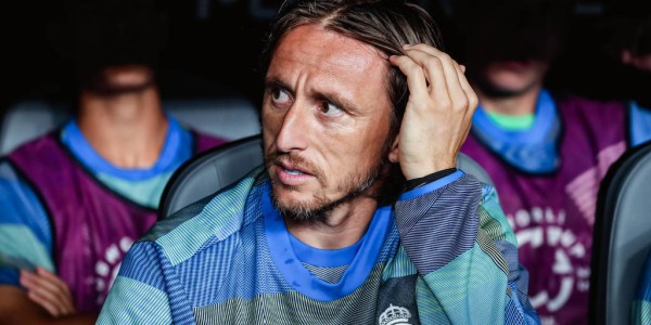 莫德里奇告别皇马加盟AC米兰，39岁老将再战意甲！