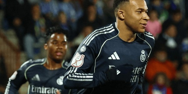 意想不到！姆巴佩在皇马进球如麻，失去姆巴佩巴黎夺六冠王